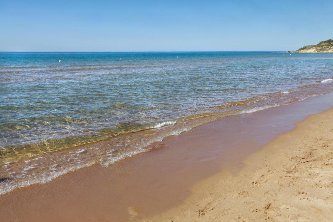 Zeta Club Selinunte Hotel Marinella di Selinunte Bagian luar foto